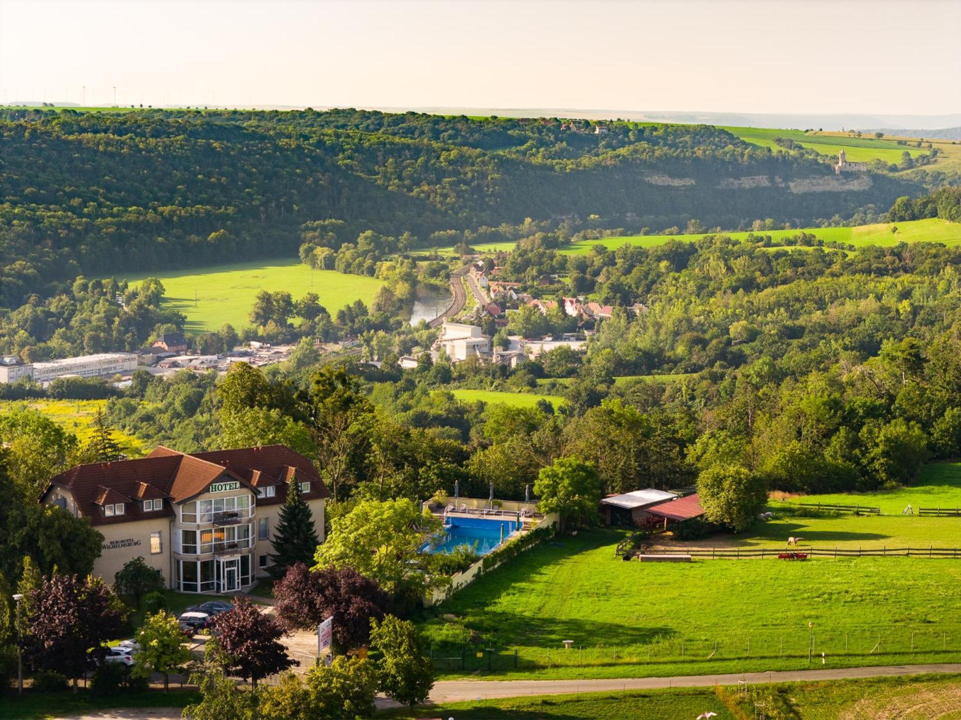 Berghotel Wilhelmsburg Bad Kosen Exteriér fotografie